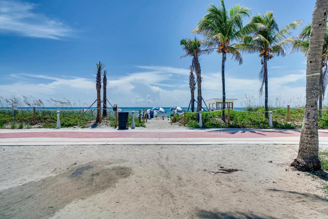 Castle Beach Suites By Vacation Mediaマイアミビーチ エクステリア 写真